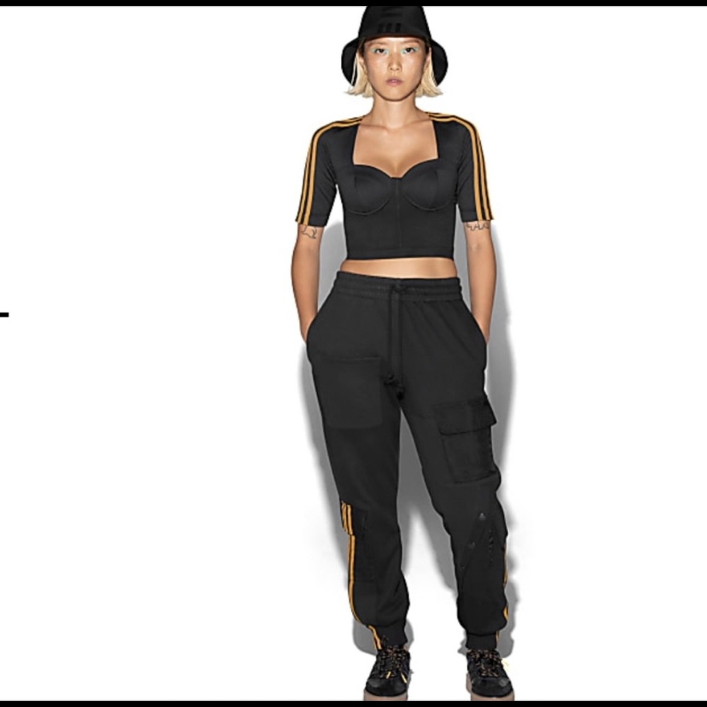 IVY PARK DRIP 2.0 black and gold cargo pants